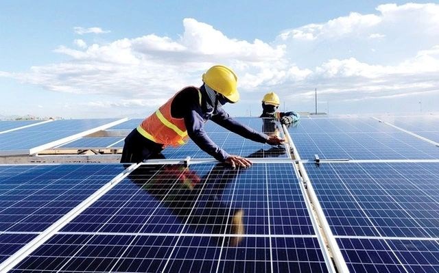 Lợi ích điện mặt trời mái nhà